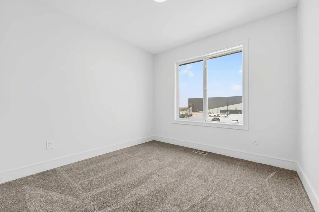 2537 16 Avenue Coaldale AB T1M 0G7