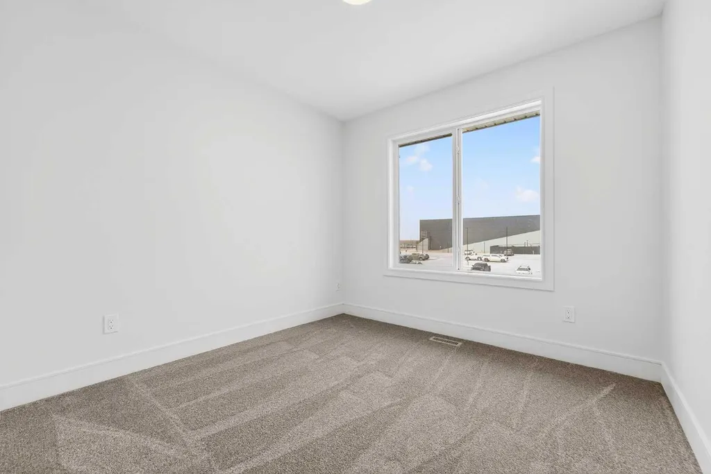 2537 16 Avenue Coaldale AB T1M 0G7