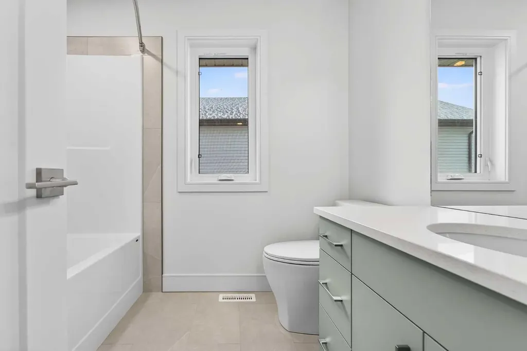 2537 16 Avenue Coaldale AB T1M 0G7