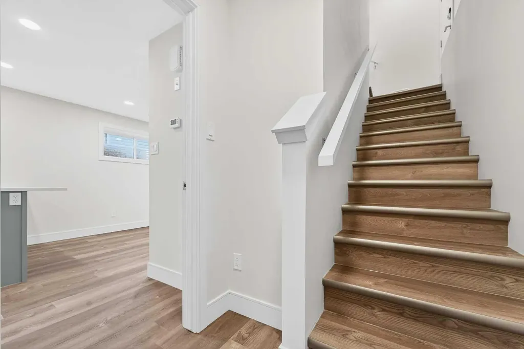 2537 16 Avenue Coaldale AB T1M 0G7