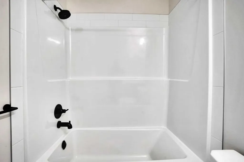 229 South Point Park SW Airdrie AB T4B 5G8