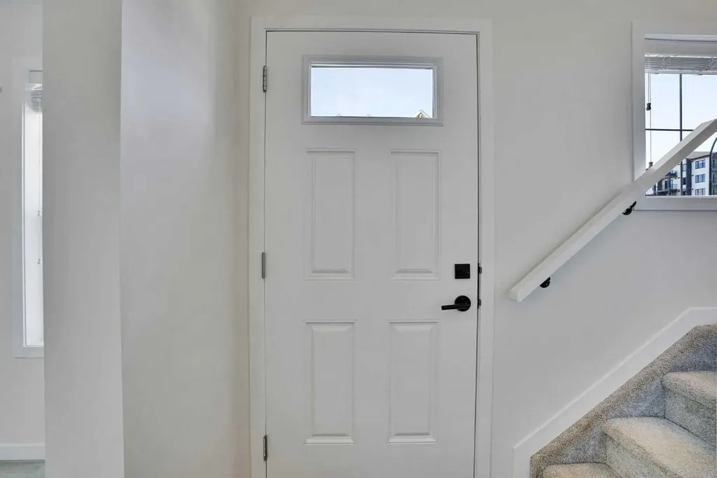 229 South Point Park SW Airdrie AB T4B 5G8