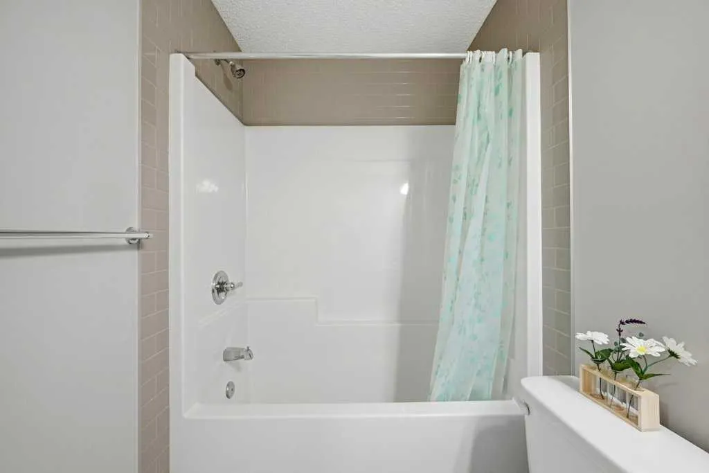 75 Howse Crescent NE Calgary AB T3P 1L4