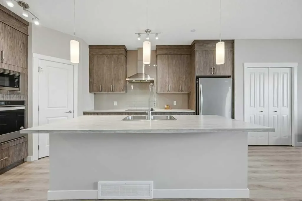 75 Howse Crescent NE Calgary AB T3P 1L4