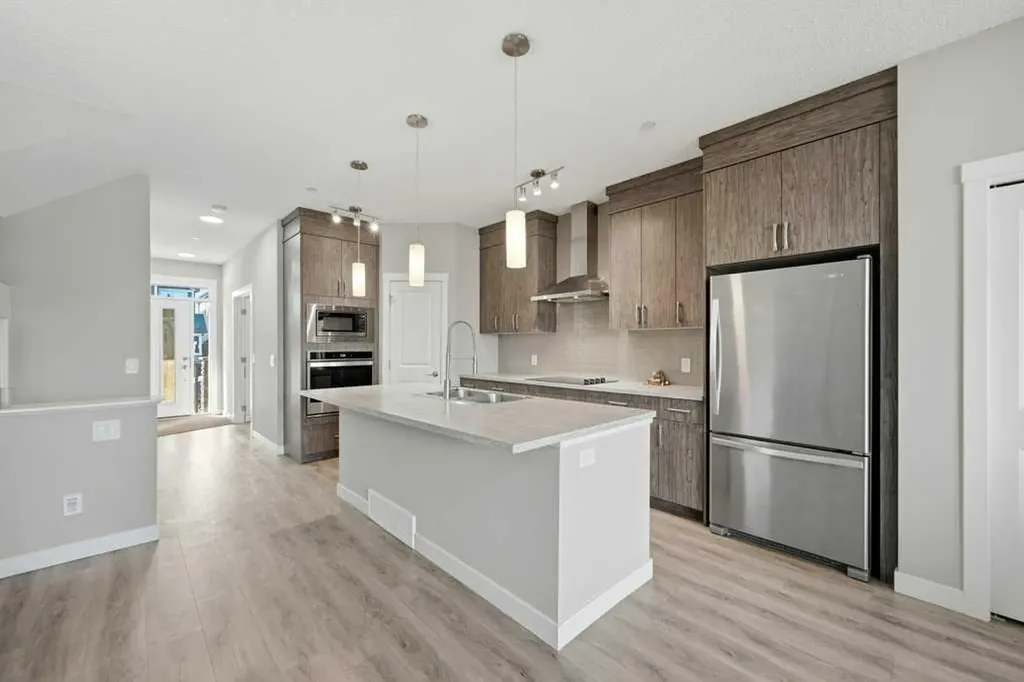 75 Howse Crescent NE Calgary AB T3P 1L4
