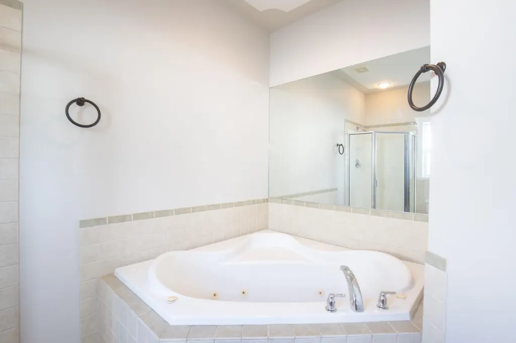 74 Jack Crescent Red Deer AB T4P 0B1