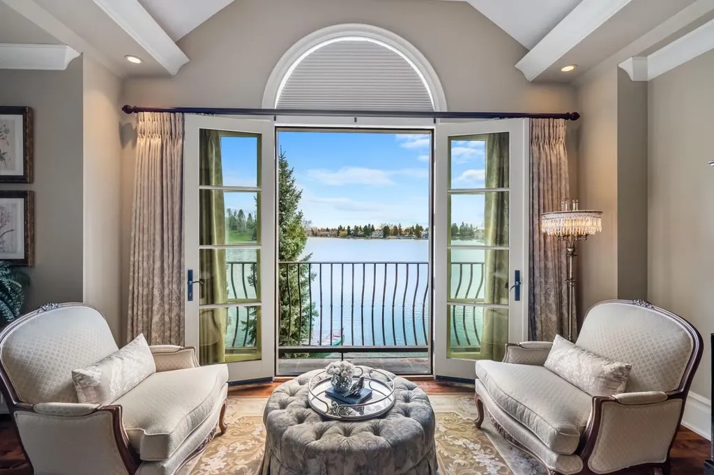12231 Lake Louise Way SE Calgary AB T2J 2M2