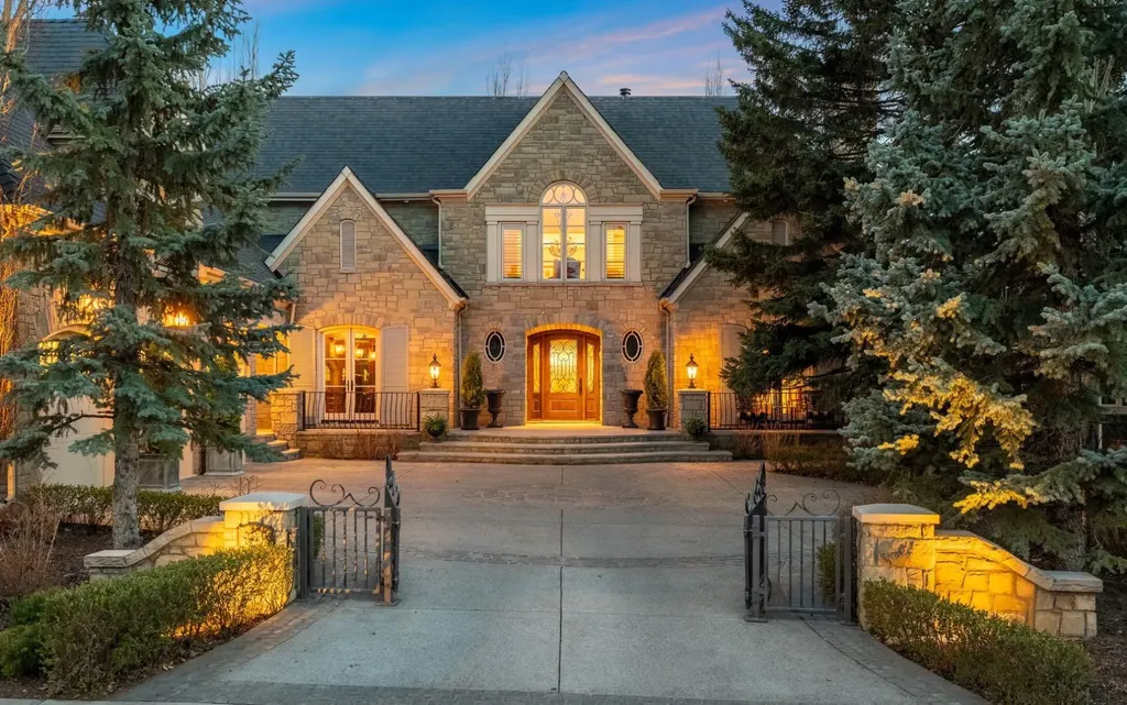 12231 Lake Louise Way SE Calgary AB T2J 2M2