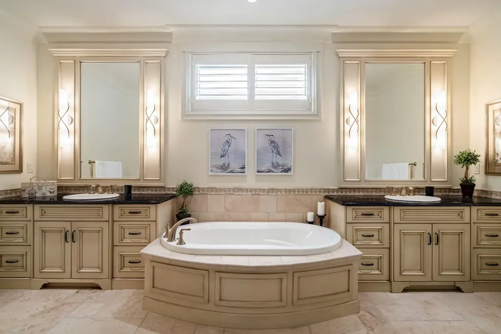 12231 Lake Louise Way SE Calgary AB T2J 2M2