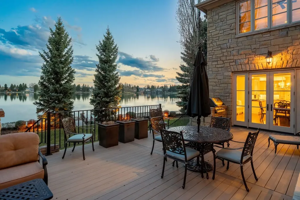 12231 Lake Louise Way SE Calgary AB T2J 2M2