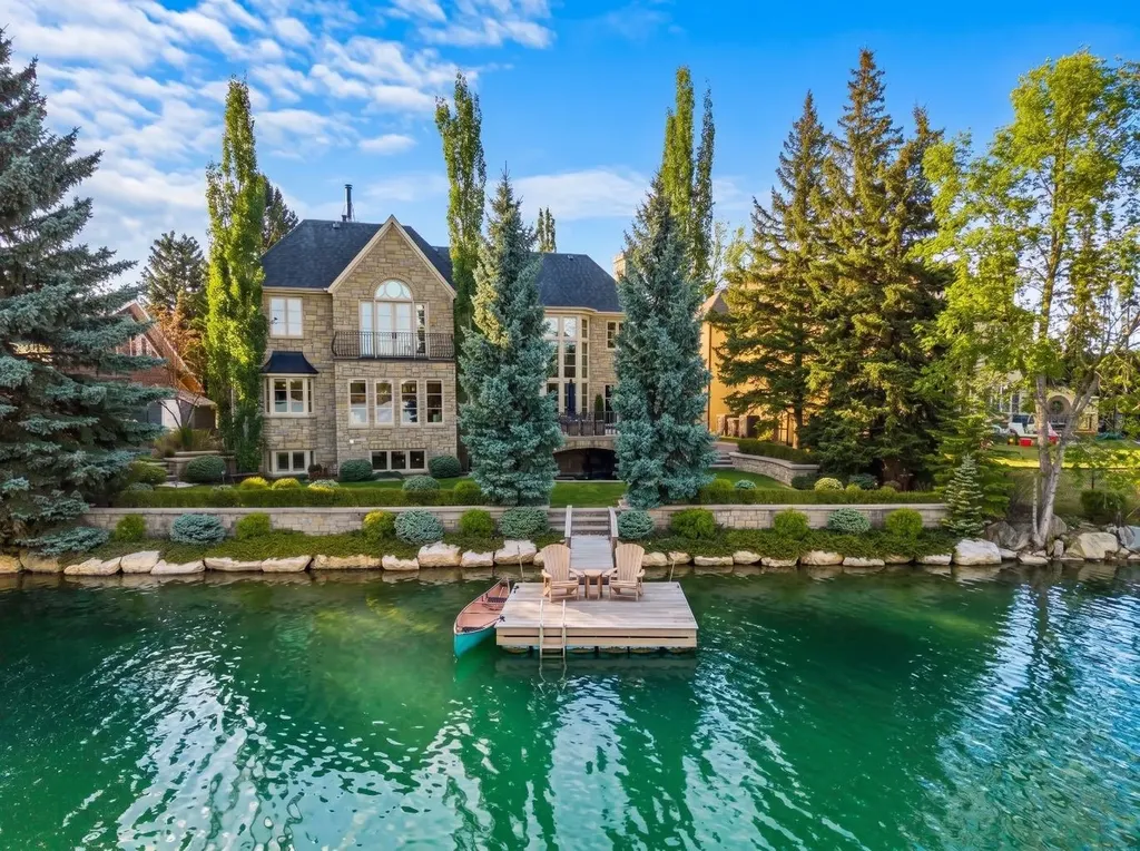 12231 Lake Louise Way SE Calgary AB T2J 2M2