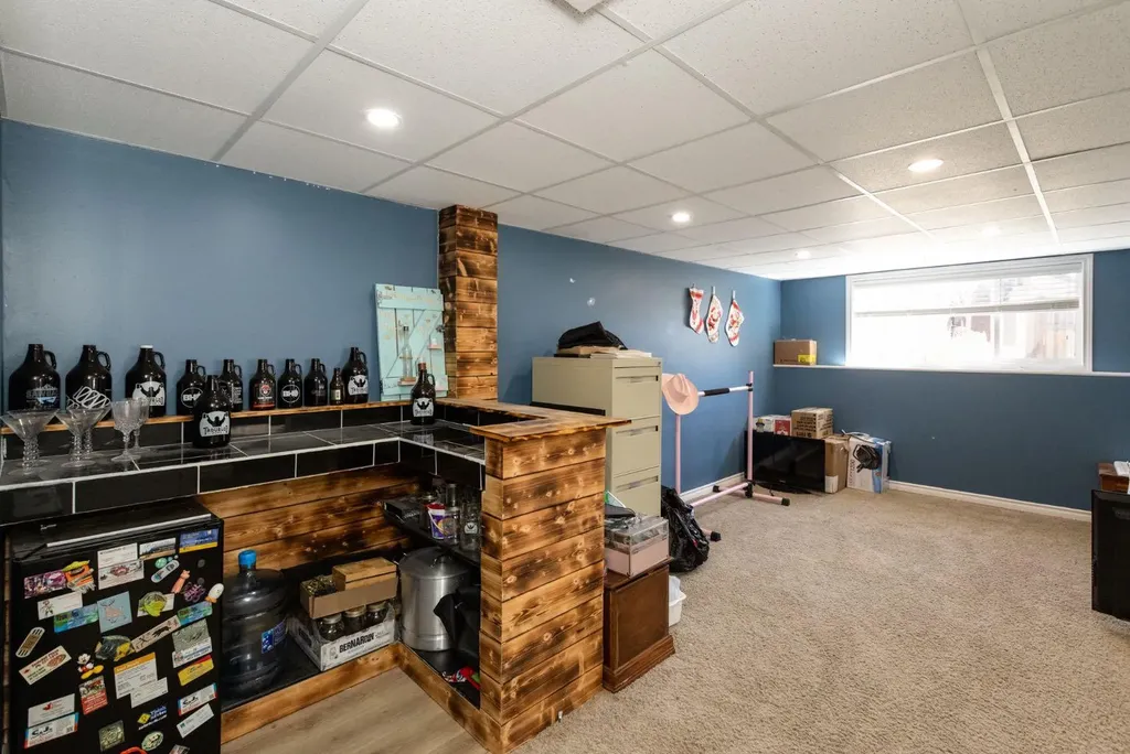 52 Heron Court Penhold AB T0M 1R0