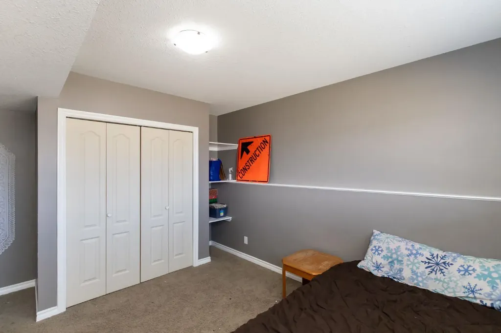 52 Heron Court Penhold AB T0M 1R0