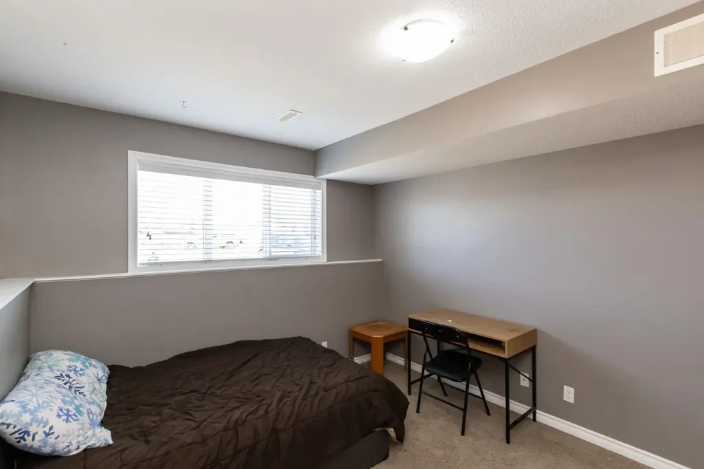 52 Heron Court Penhold AB T0M 1R0
