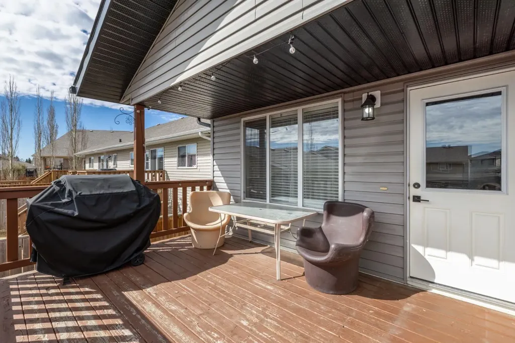 52 Heron Court Penhold AB T0M 1R0