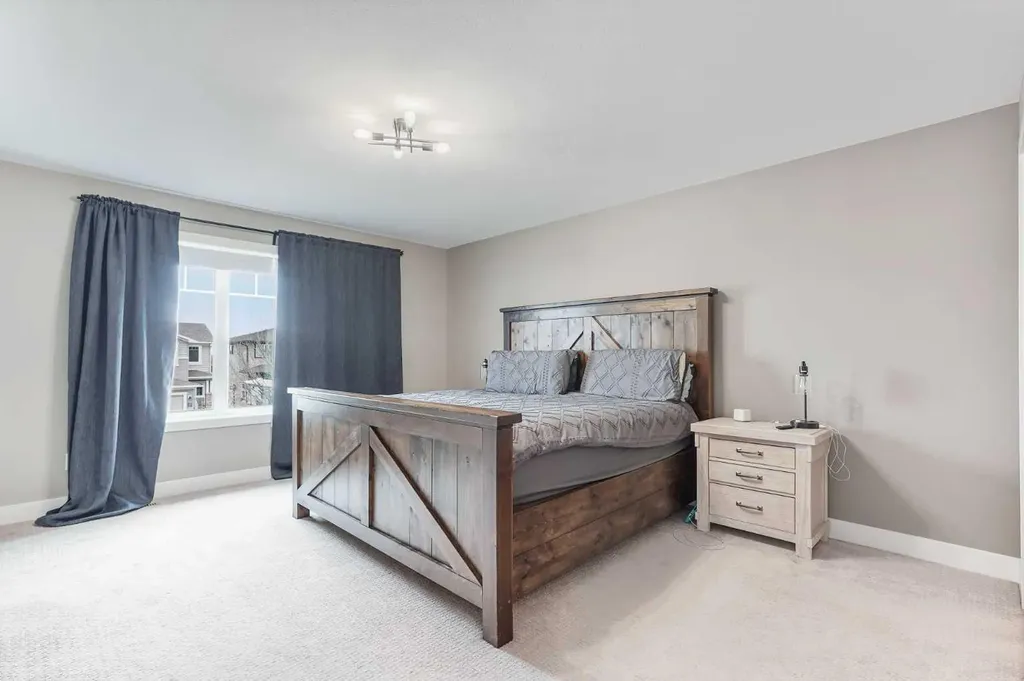 1544 Coalbanks Boulevard W Lethbridge AB T1J 5H7