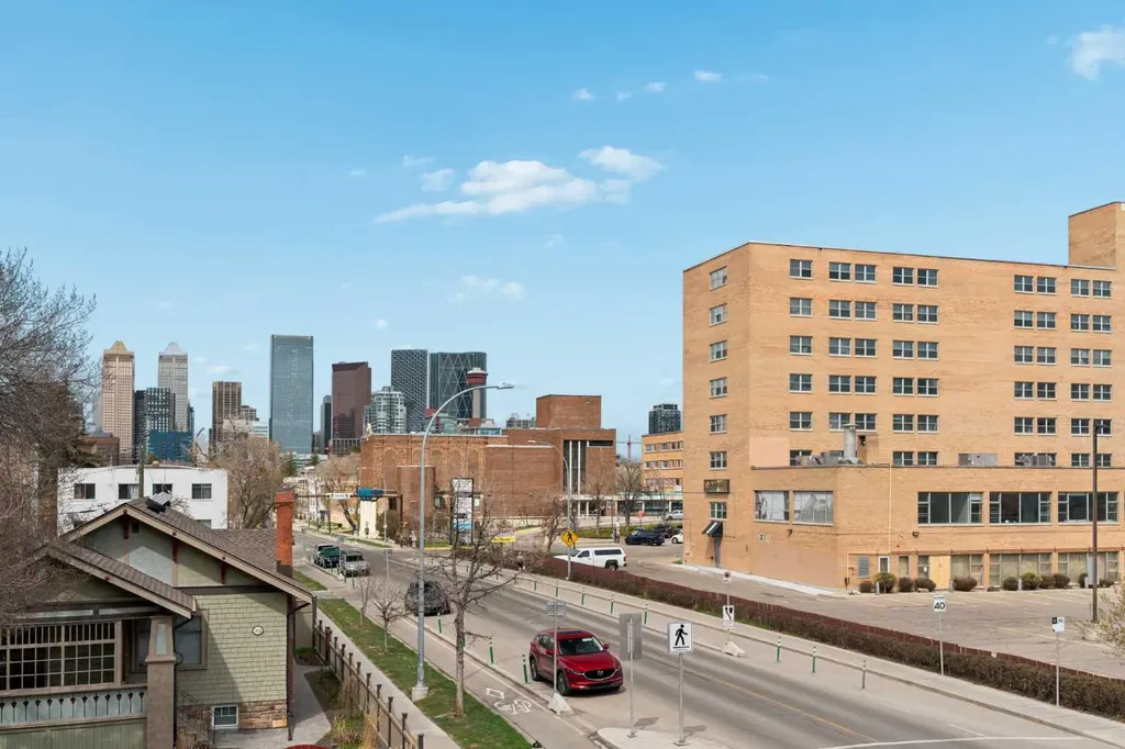 315 24 Avenue SW Calgary AB T2S 3E7