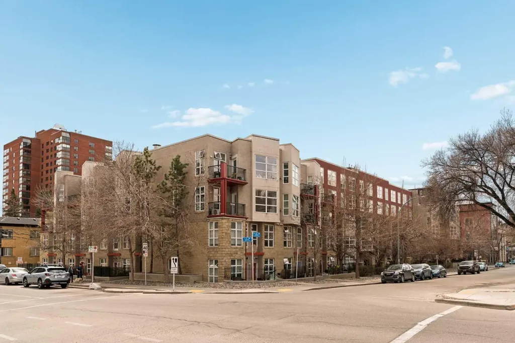 315 24 Avenue SW Calgary AB T2S 3E7