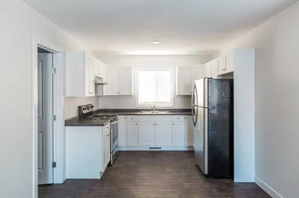 9541 113 Avenue Clairmont AB T8X 5C2