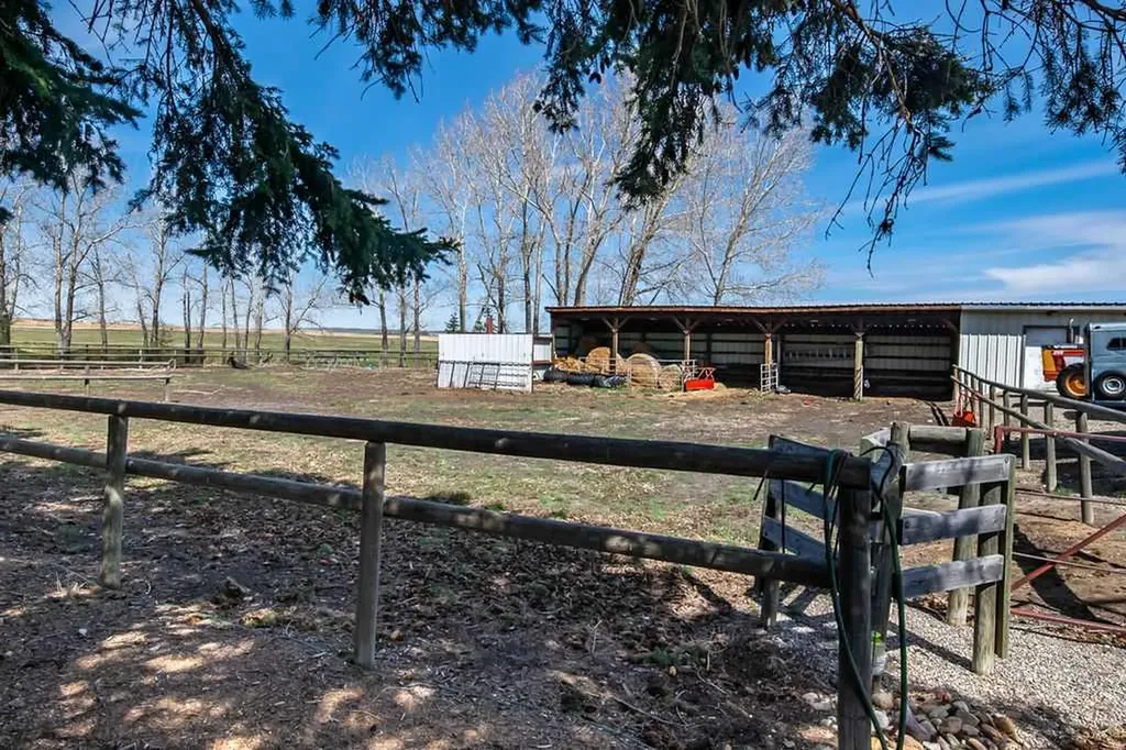 32126 Coal Trail W Rural Foothills County AB T1V 1M6