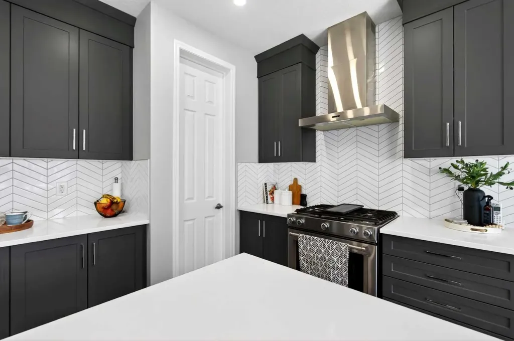95 Carrington Close NW Calgary AB T3P 1P8