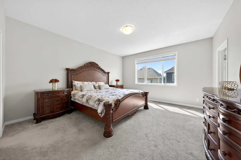 95 Carrington Close NW Calgary AB T3P 1P8