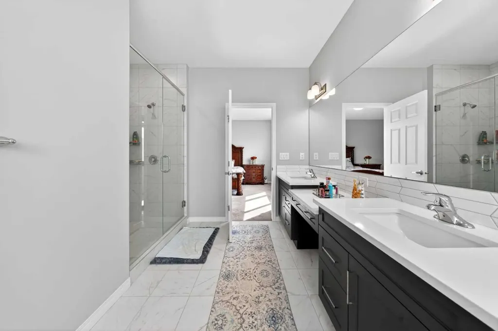 95 Carrington Close NW Calgary AB T3P 1P8