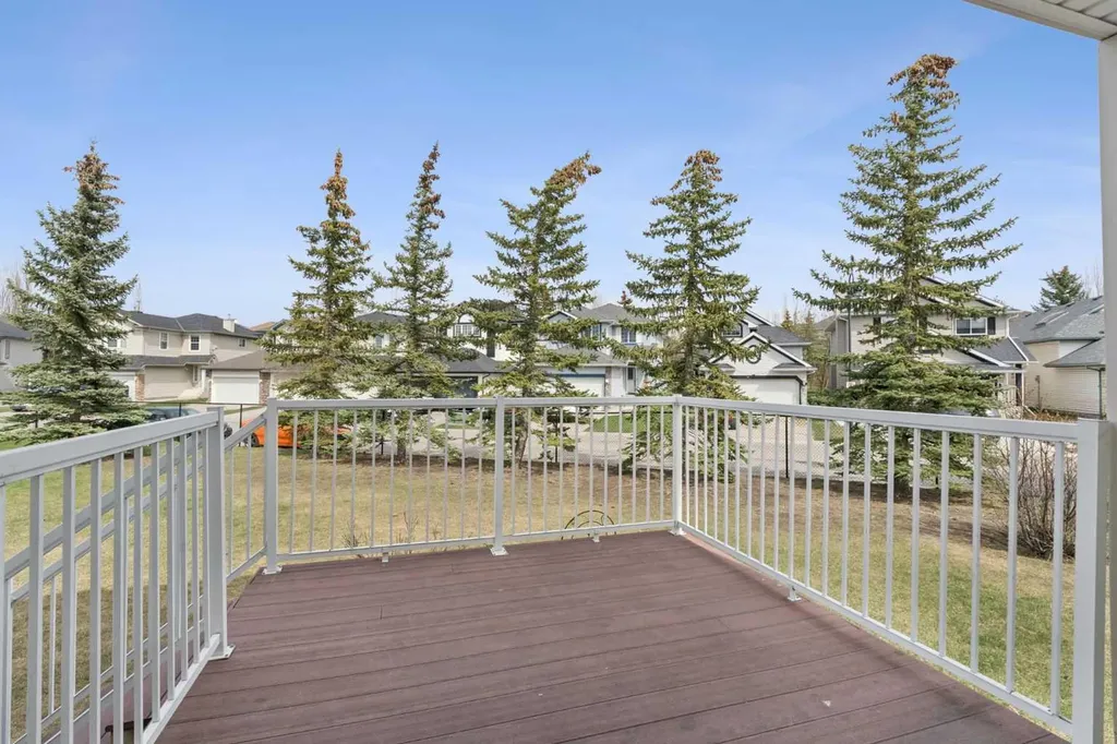 15 Rocky Ridge Gate NW Calgary AB T3G 4P6