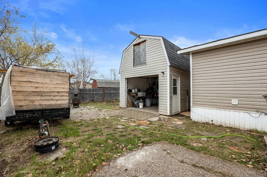 216 Grenfell Crescent Fort Mcmurray AB t9h 2m6