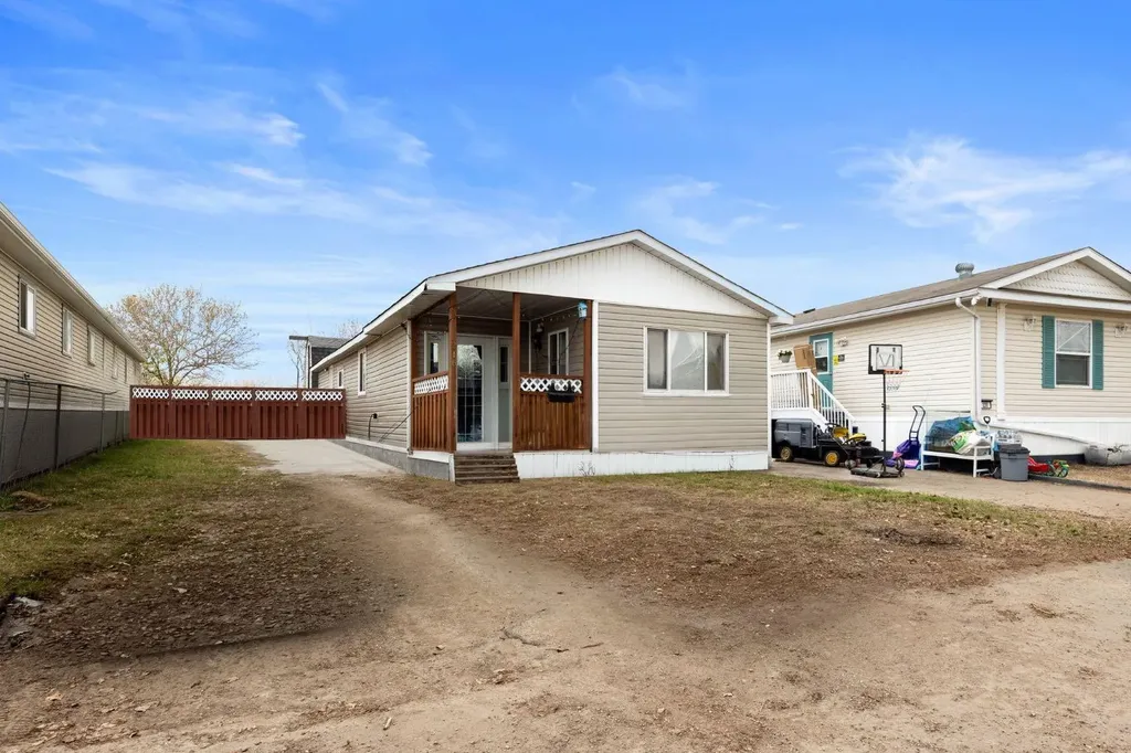216 Grenfell Crescent Fort Mcmurray AB t9h 2m6
