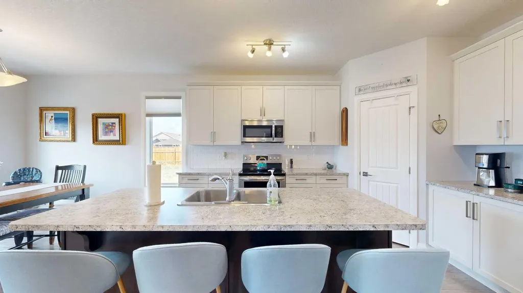 3007 23 Street Nanton AB T0L 1R0