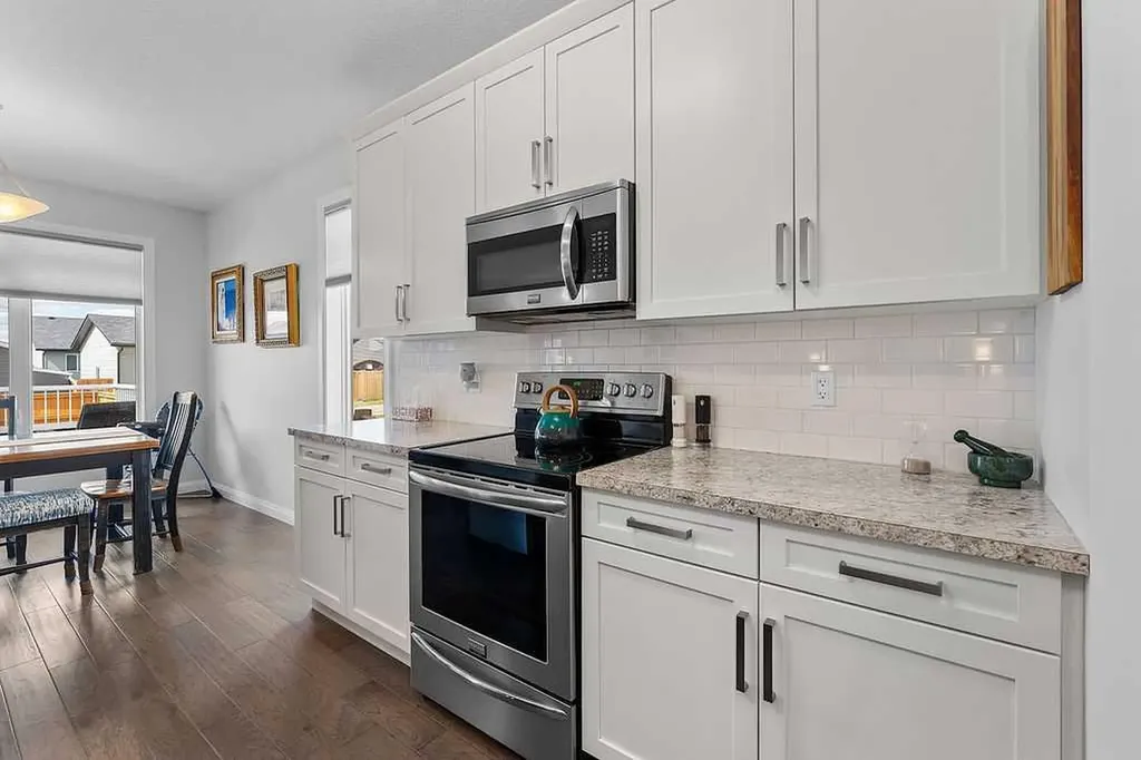 3007 23 Street Nanton AB T0L 1R0