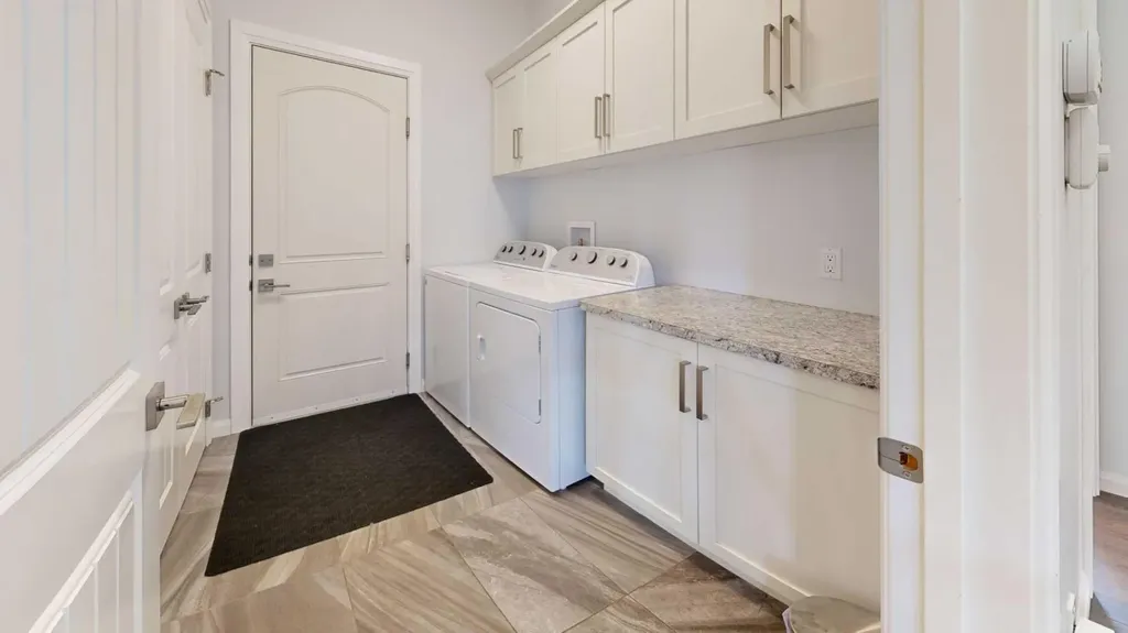 3007 23 Street Nanton AB T0L 1R0