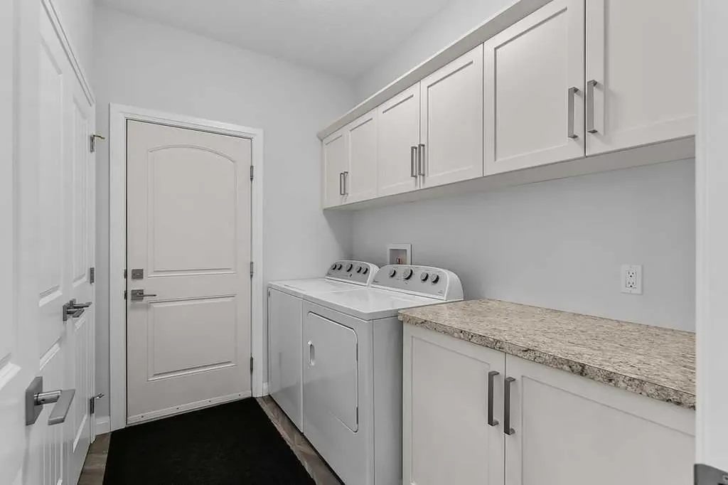 3007 23 Street Nanton AB T0L 1R0