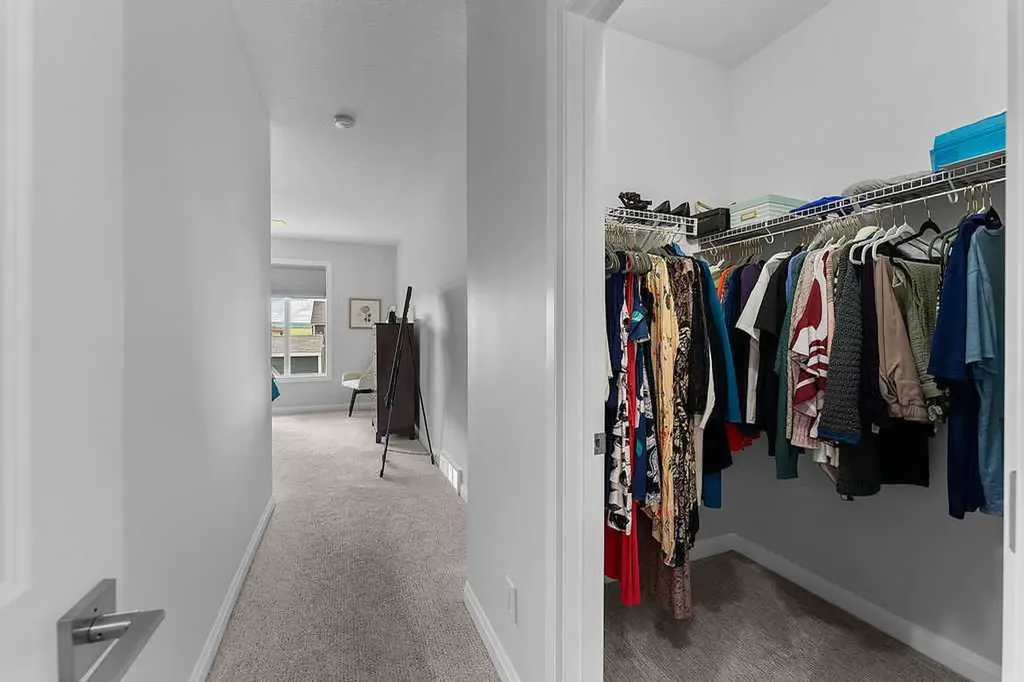 3007 23 Street Nanton AB T0L 1R0