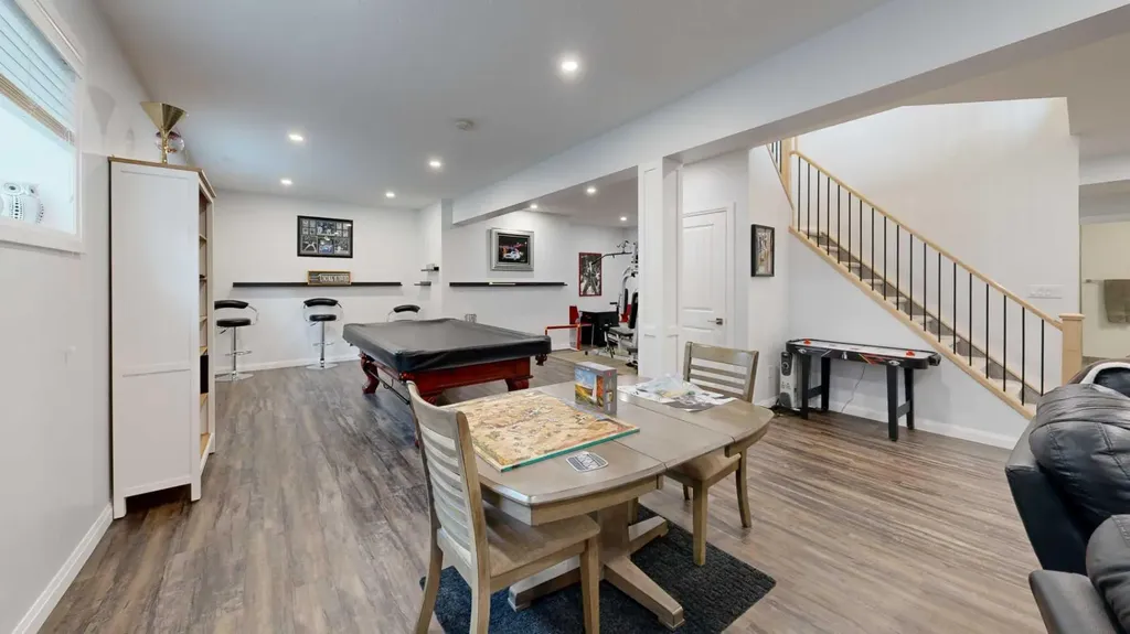 3007 23 Street Nanton AB T0L 1R0