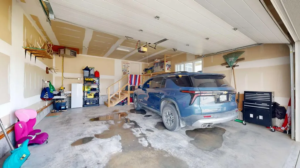 3007 23 Street Nanton AB T0L 1R0