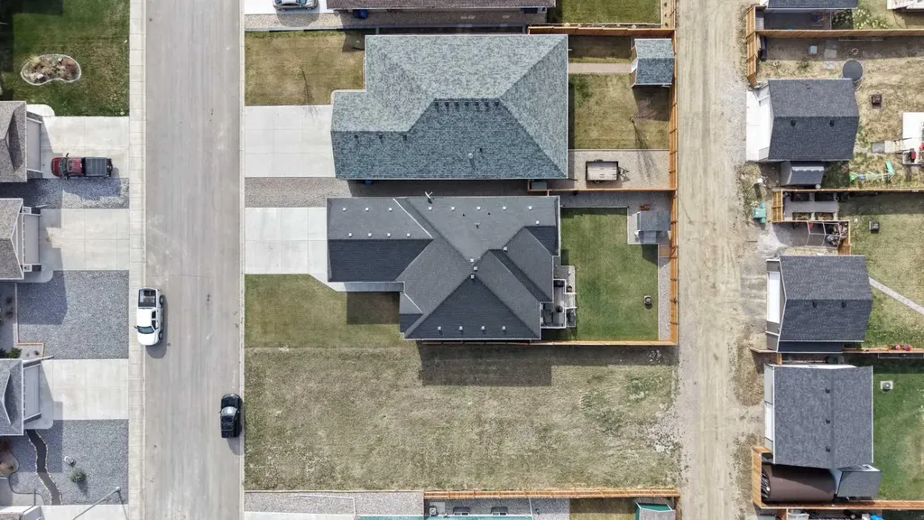 3007 23 Street Nanton AB T0L 1R0