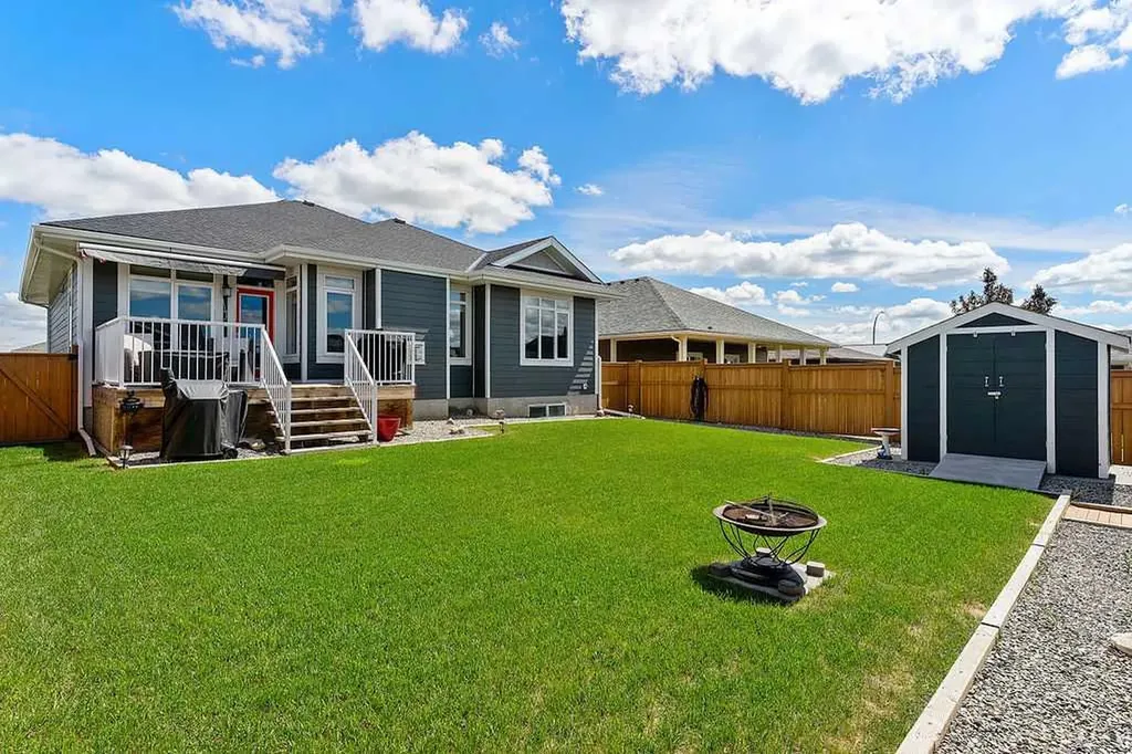 3007 23 Street Nanton AB T0L 1R0