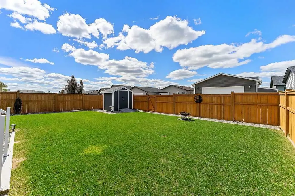 3007 23 Street Nanton AB T0L 1R0