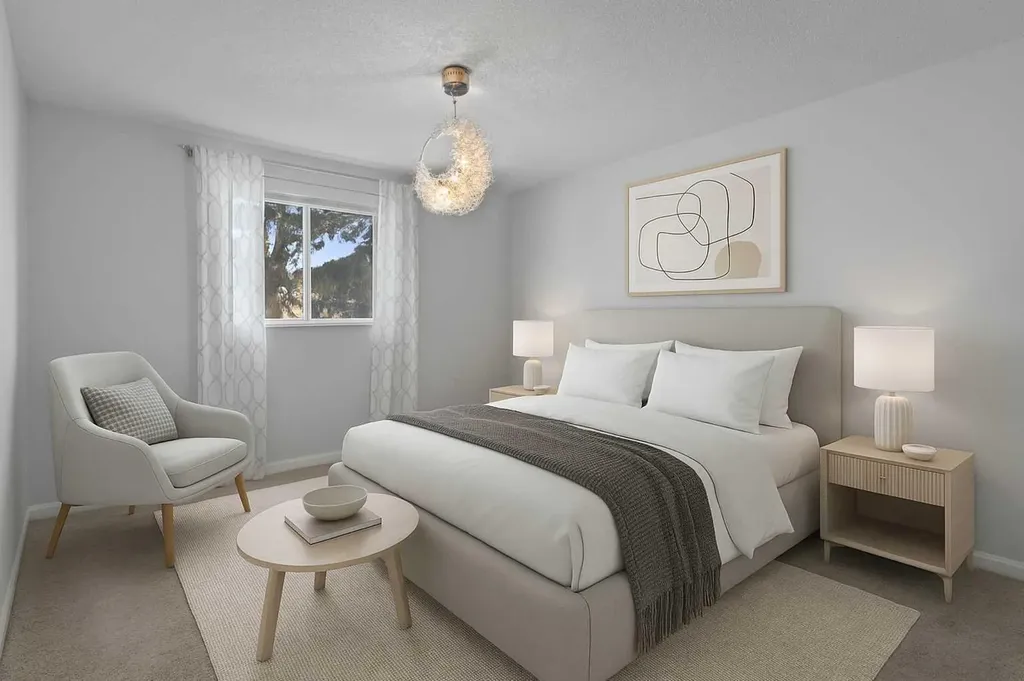 3130 66 Avenue SW Calgary AB T3E 5K8