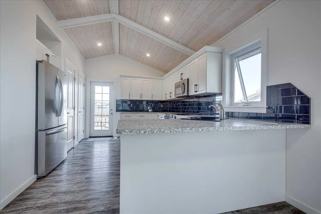 58 Ranchers Close Lacombe AB T4L 0B2