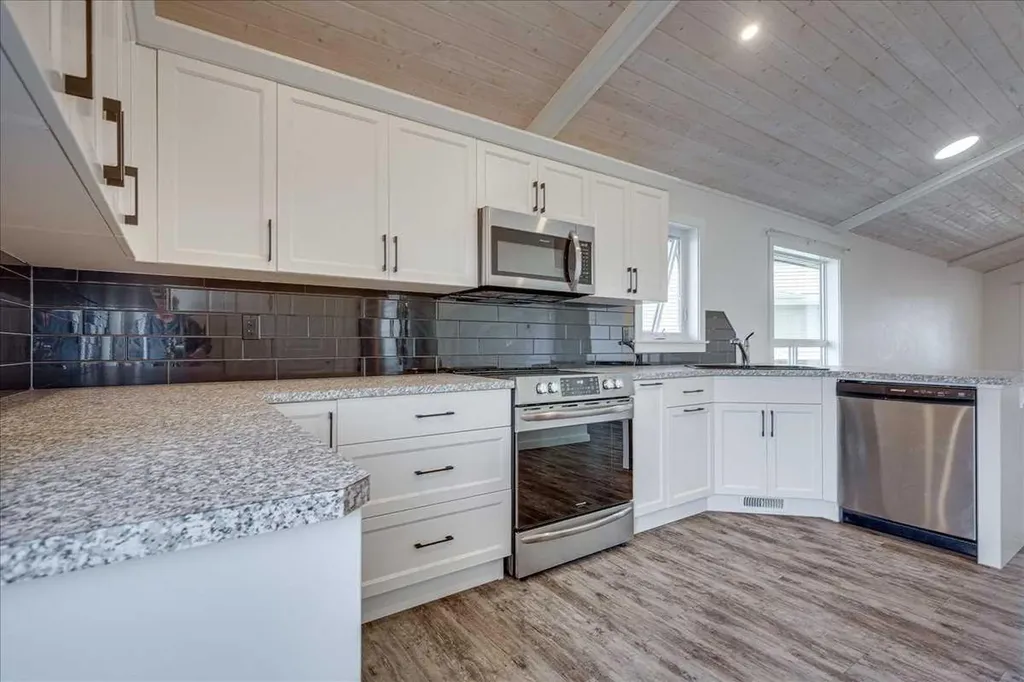 58 Ranchers Close Lacombe AB T4L 0B2