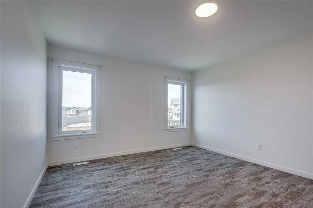 58 Ranchers Close Lacombe AB T4L 0B2
