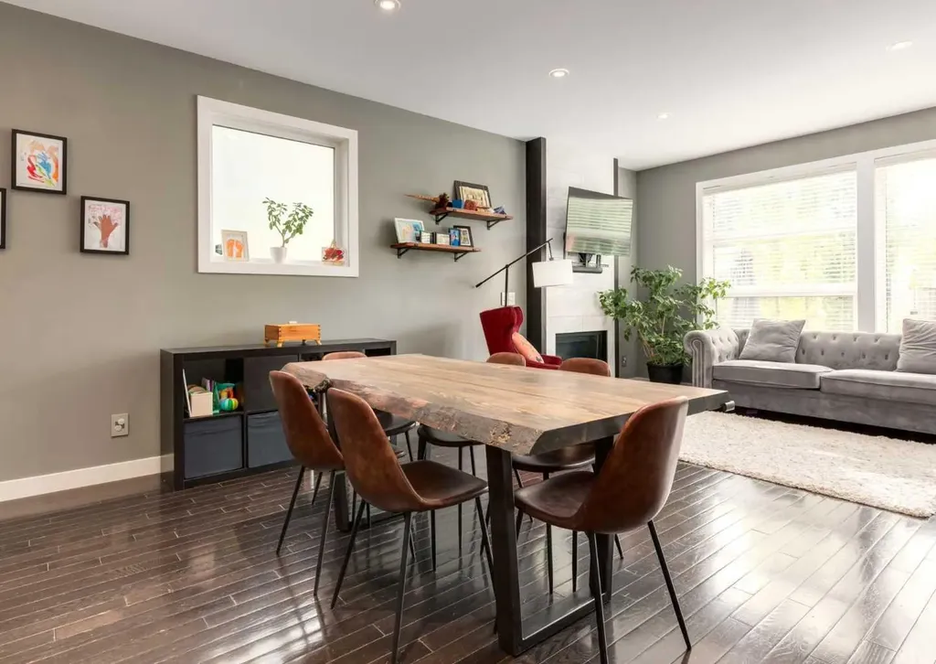 1938 33 Street SW Calgary AB T3E 2S5