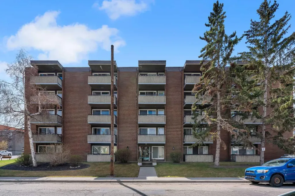 903 19 Avenue SW Calgary AB T2T 0H8