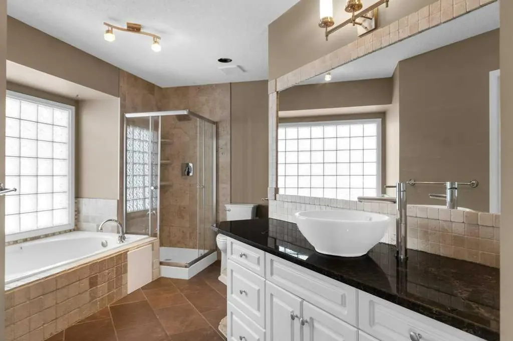 63 Mount Assiniboine Circle SE Calgary AB T2Z2N6