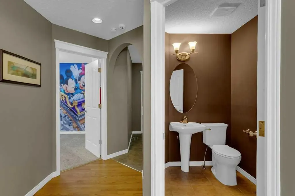 63 Mount Assiniboine Circle SE Calgary AB T2Z2N6