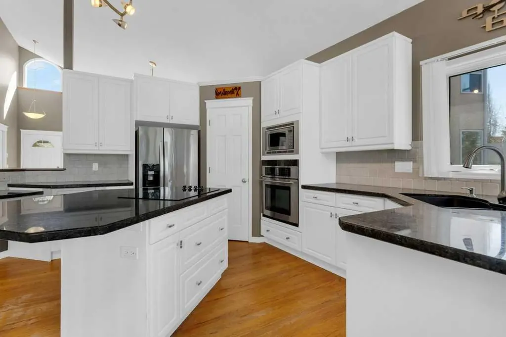 63 Mount Assiniboine Circle SE Calgary AB T2Z2N6