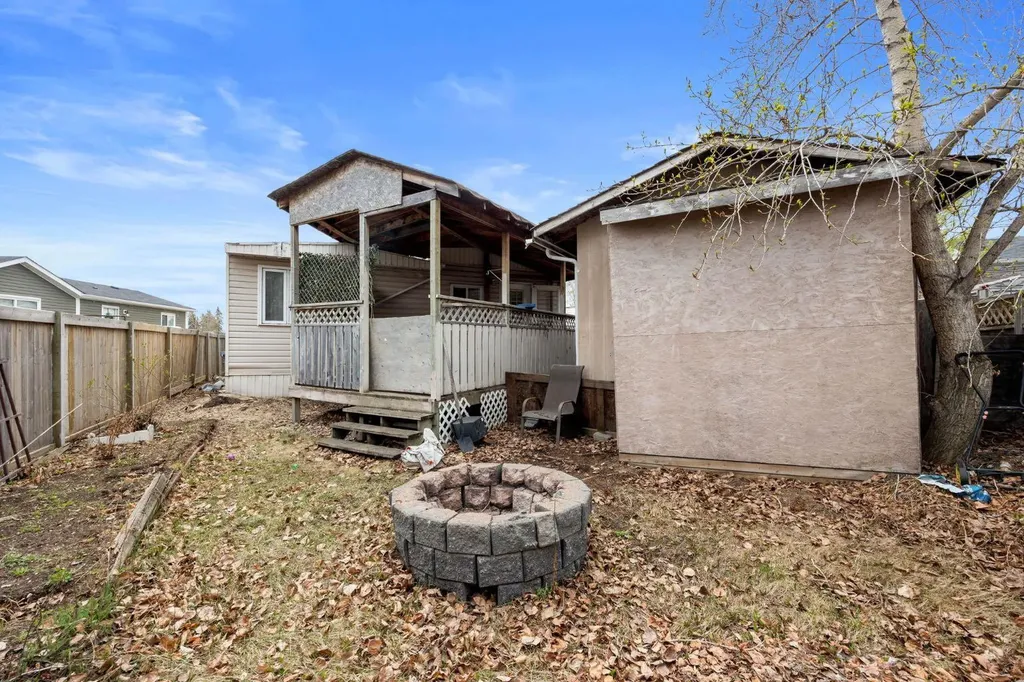132 Grenada Place Fort Mcmurray AB t9h 2n2
